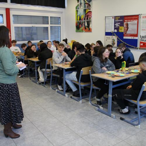 SuS bei Schulfrühstück