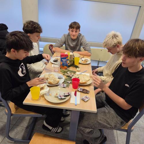 2025-Weihnachtsfruehstueck